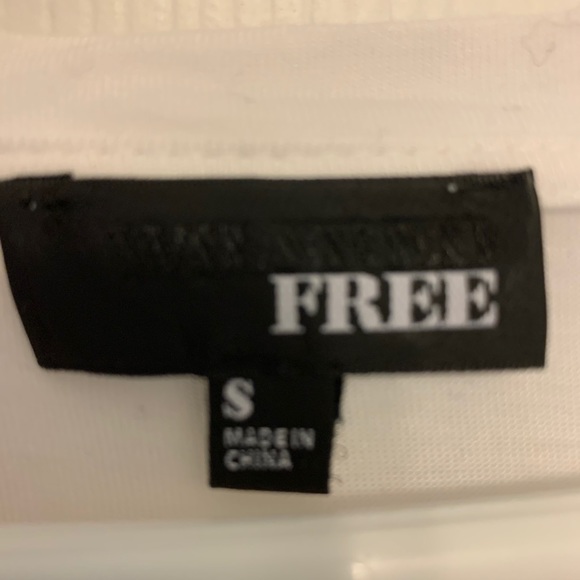 Wilfred Free T-shirt - Picture 4 of 8